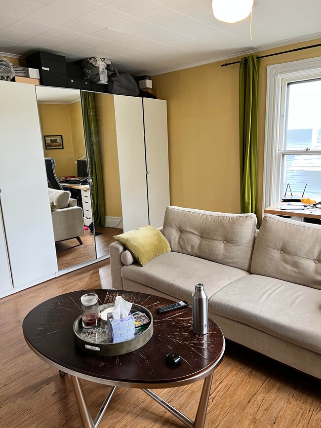 Foto del edificio - 454 S 1st St