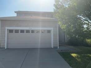 Building Photo - 13938 Ivy St