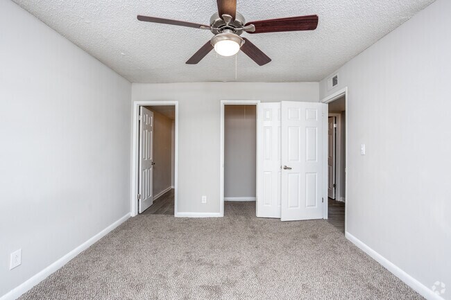 Interior Photo - 33 Ninety Apartments