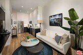 Foto principal - 3223 Wilshire Blvd