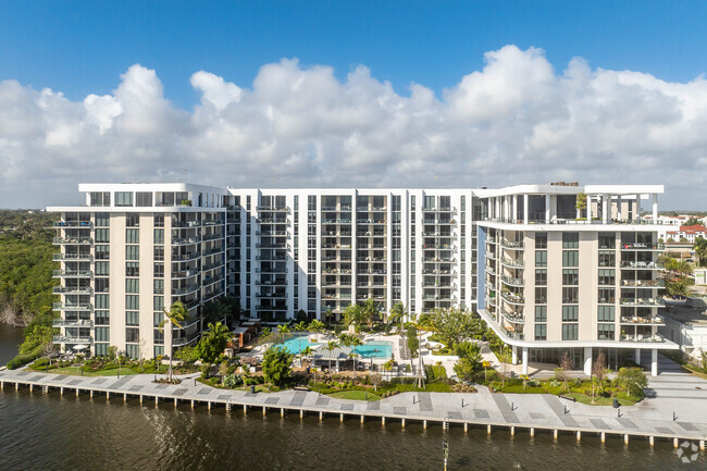 Building Photo - Avion Riverwalk