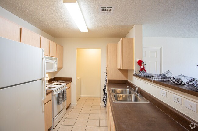 2HAB, 2BA - 962 ft - Bridgewater