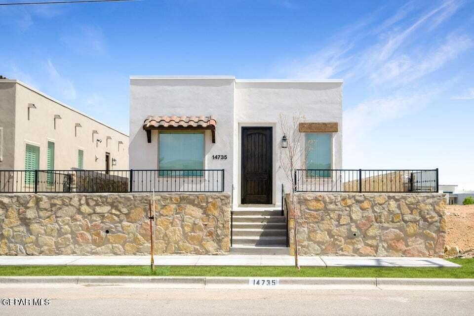 Primary Photo - 14735 Pebble Hills Blvd