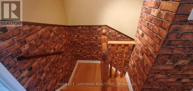 Building Photo - 371 Orton Park Rd