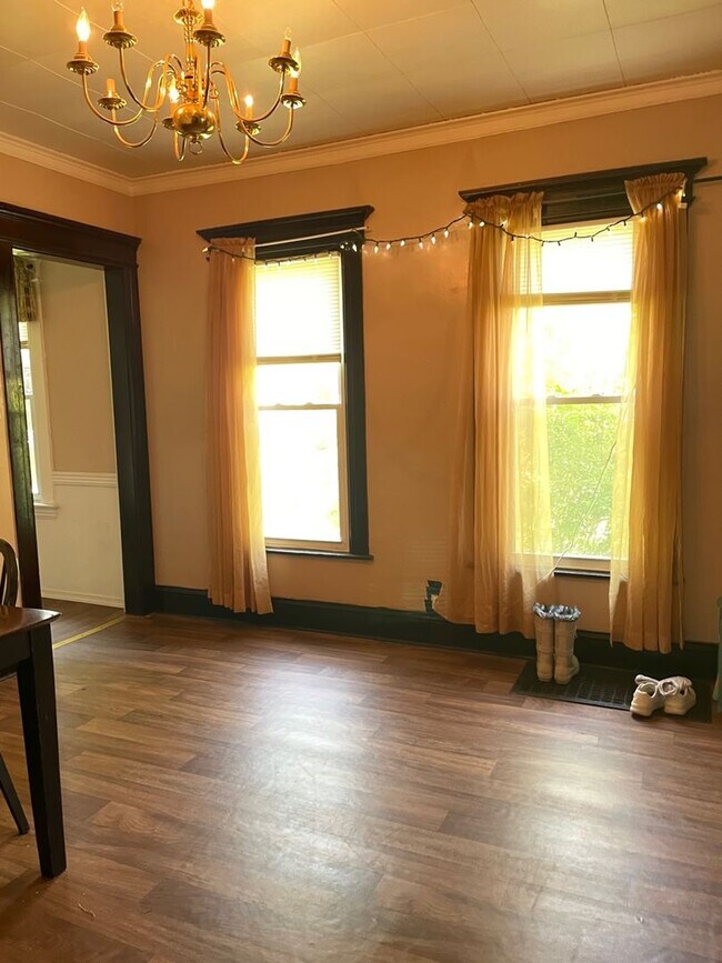 Foto del edificio - 420-422 Douglas Street