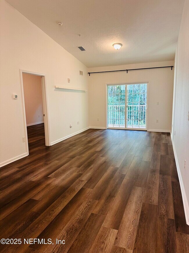 Foto del edificio - 4966 Key Lime Dr