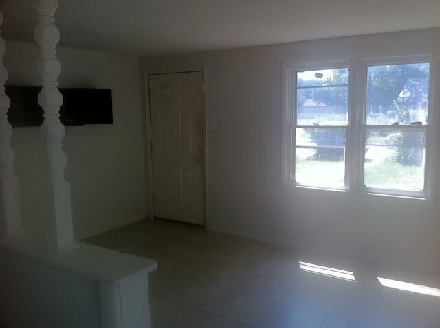 Building Photo - 2601 SW 43rd St
