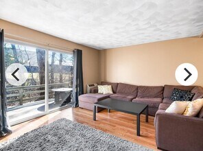 Building Photo - 2 Janet Rd Building Photo - 2 Janet Rd