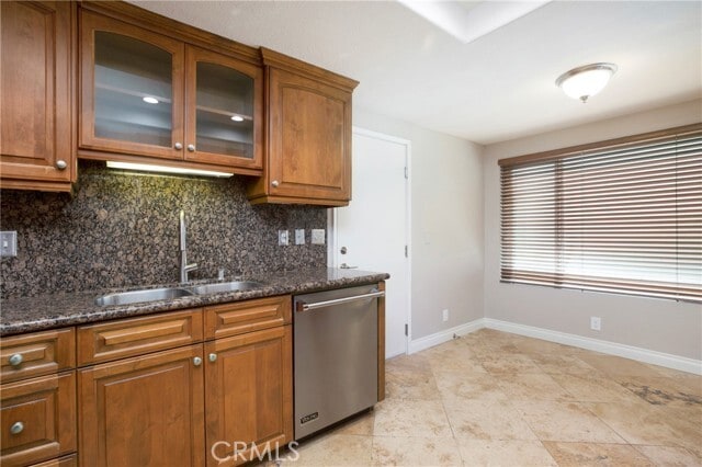 Building Photo - 24291 Hillview Dr