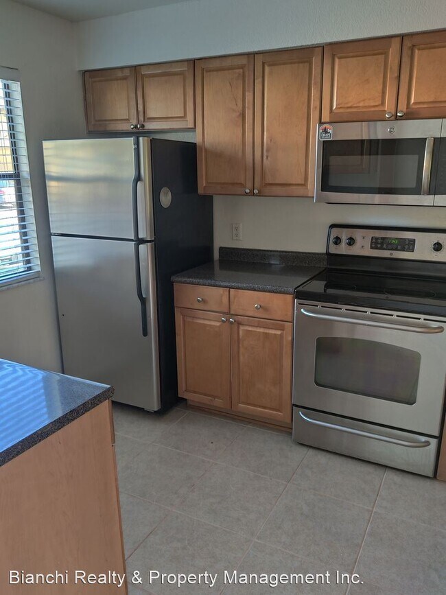 Foto del edificio - 10178 Sailwinds Blvd S