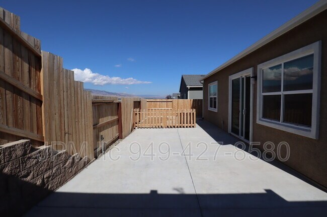 Foto del edificio - 12925 Sapphire Point Dr