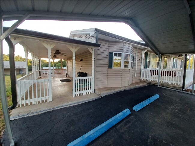 Building Photo - 1251 SC-59