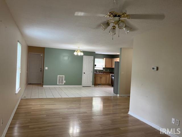 Building Photo - 8001 Alexandra Ln