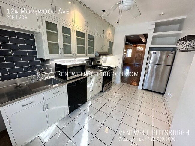 Building Photo - 2 Bedroom Townhome in Bloomfield