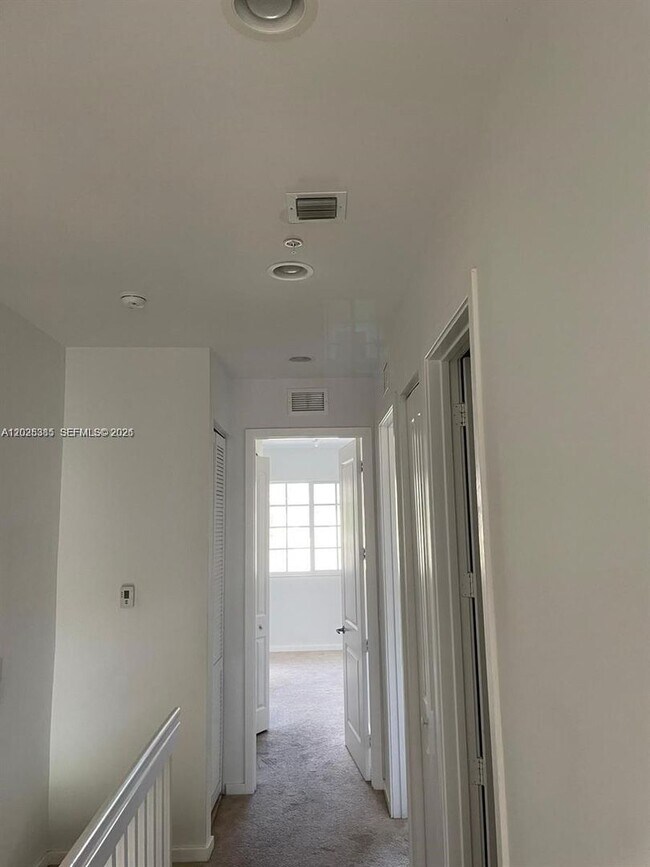 Building Photo - 2675 SW 81st Terrace