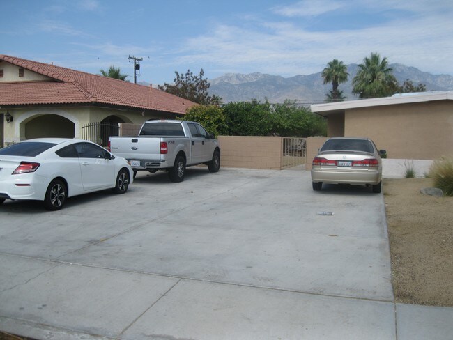 Plenty of tenant & guest parking - 32791 Pueblo Trl