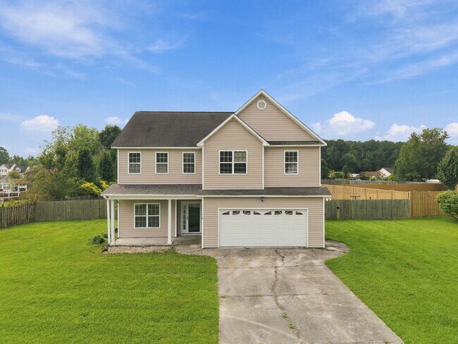 Building Photo - 116 Spring Leaf Ln