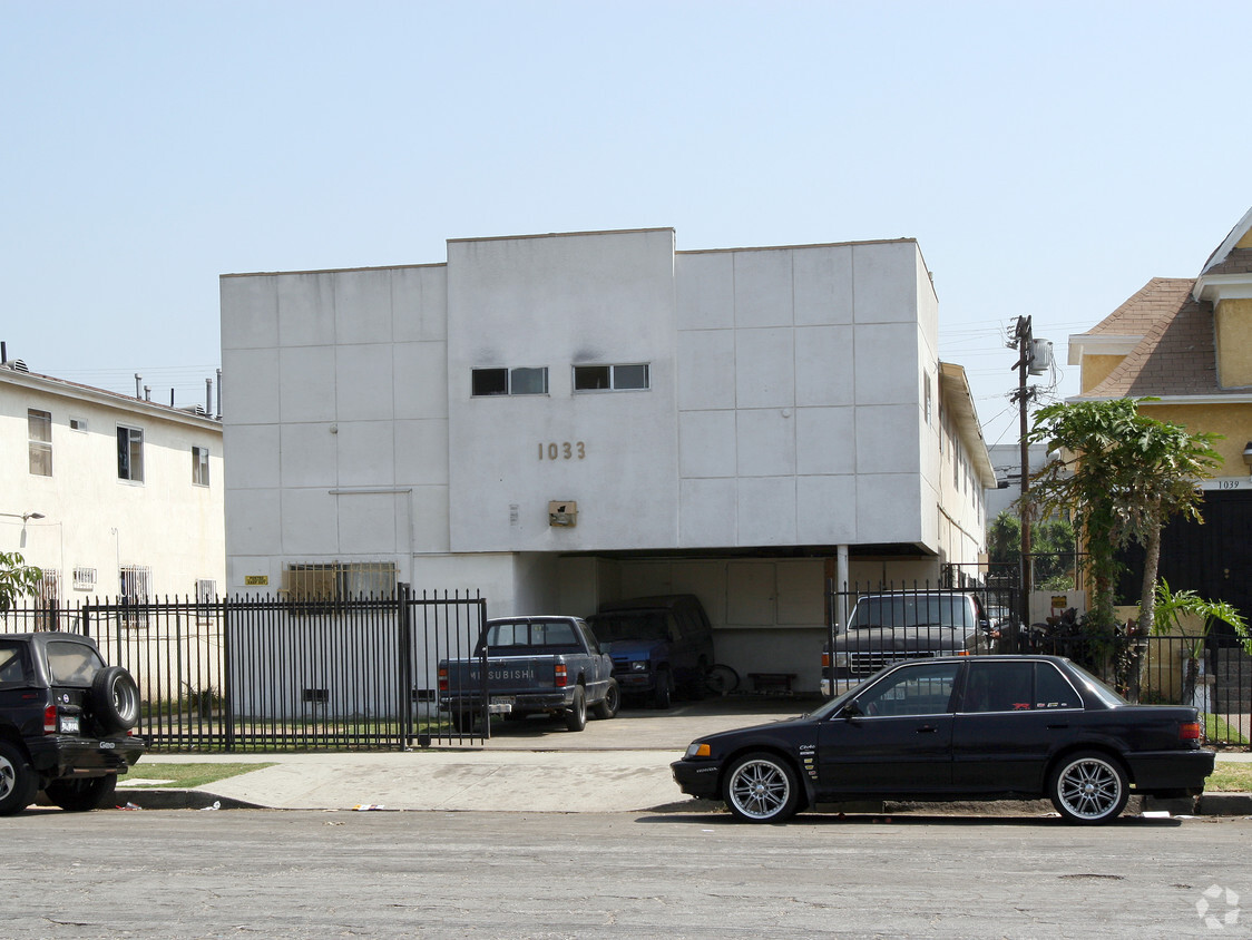 Foto del edificio - 28th St. Apartments