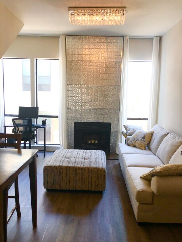Foto principal - 3907 Throckmorton St