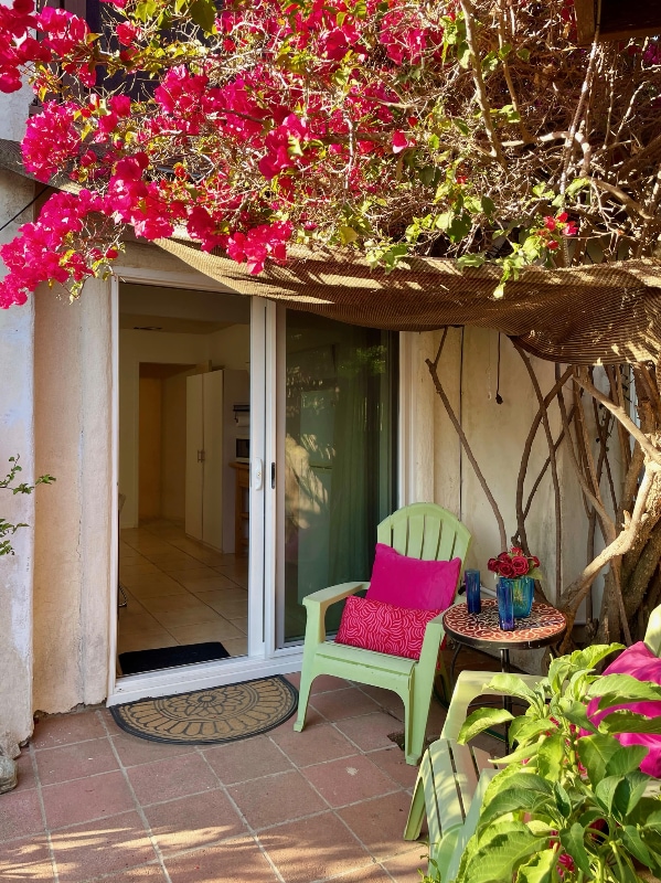 Building Photo - 1421 Riverview Dr