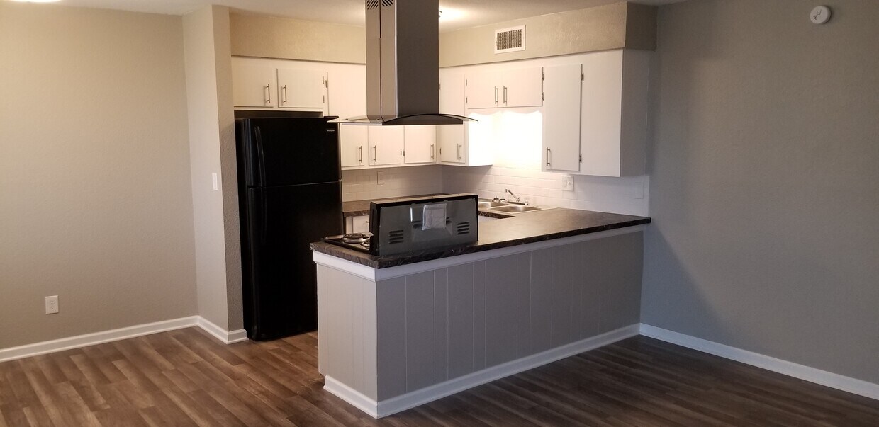 Cocina, n.o 13 - 900 Wildwood Rd