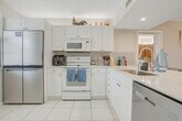 Foto principal - 6037 Balboa Cir