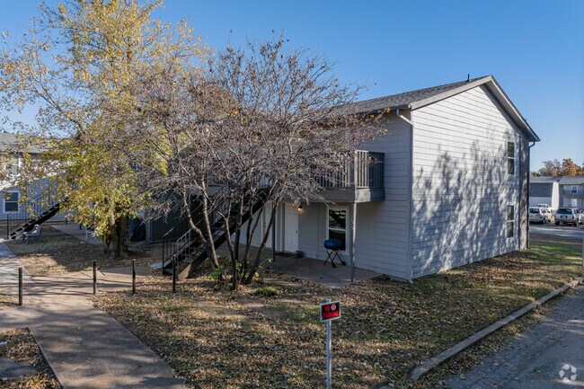 Exterior alternativo - Village South Apartments