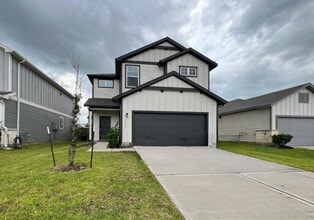 Building Photo - 17823 Pumpkin Vine Dr