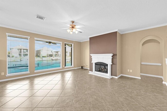 Foto del edificio - 18126 Billabong Crescent Ct