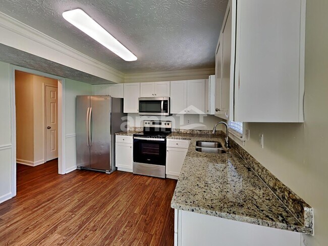 Building Photo - 2718 Ridgely Ct