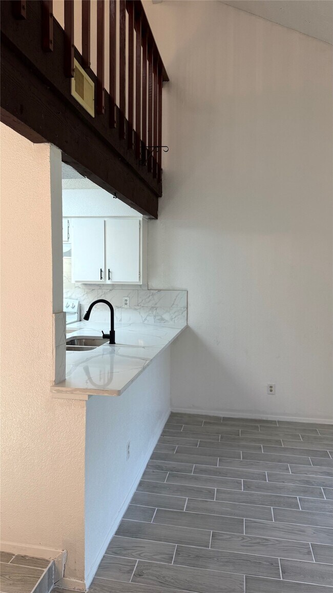 Foto del edificio - 12922 Wirevine Ln