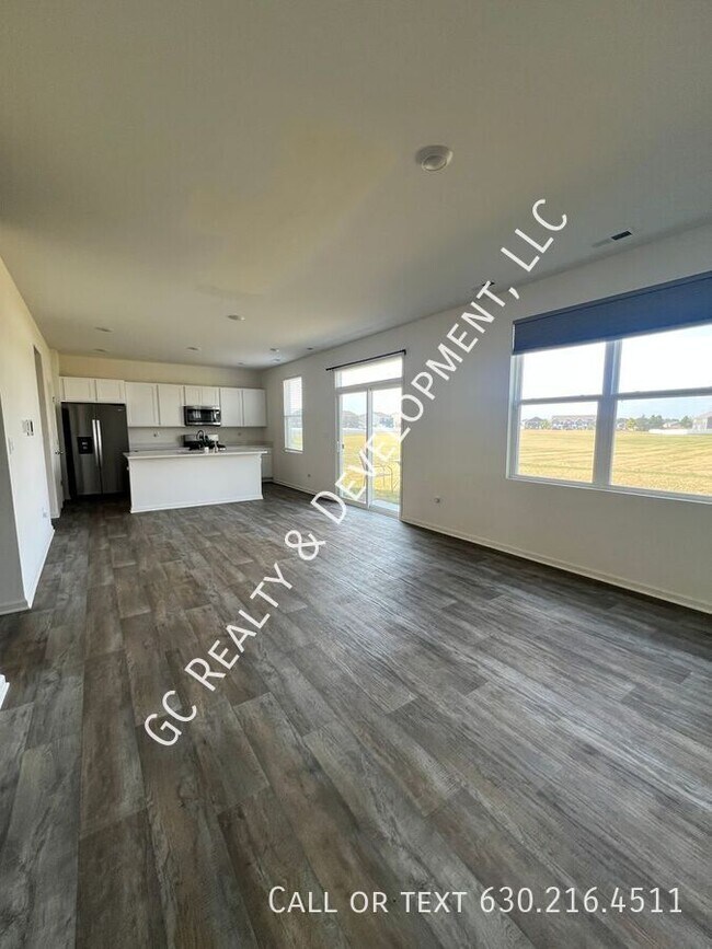 Foto del edificio - 3233 Lehman Crossing