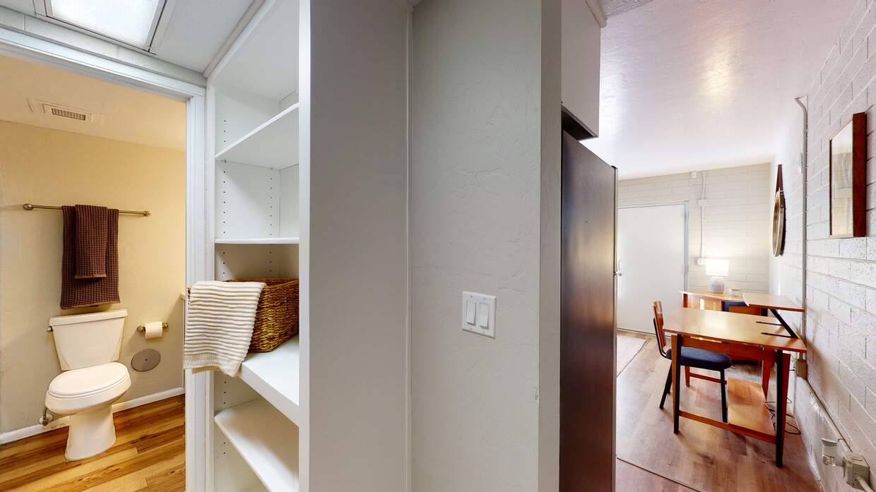 Photo - Sahara Apartments