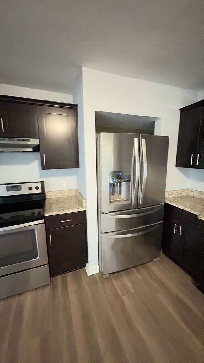 Foto del edificio - Modern Living 2Bd/2Ba