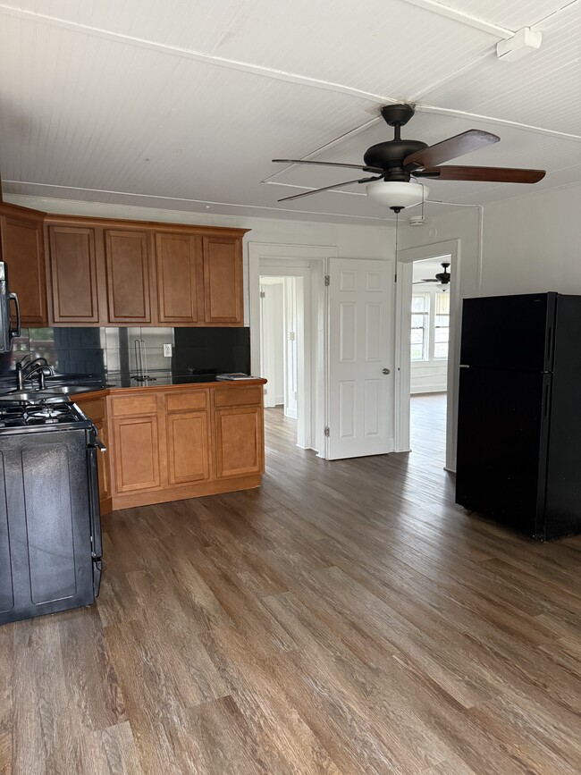 Photo - 919 N Grandview Ave Apartment