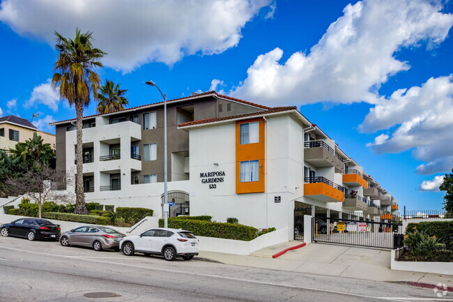 Building Photo - Mariposa Gardens Apartments