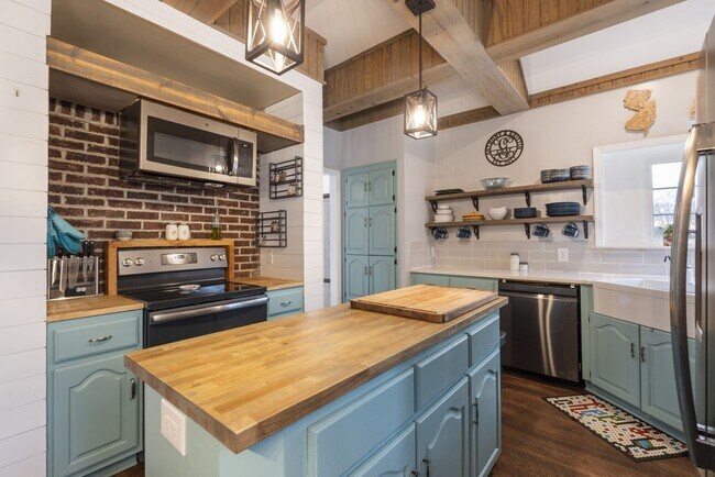 Foto del edificio - Perfect Home for Beauty & Privacy!