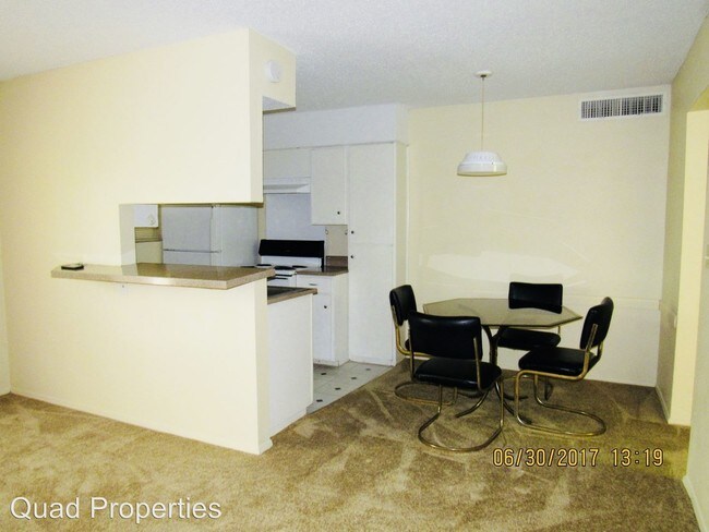 Building Photo - 4210 Red River St