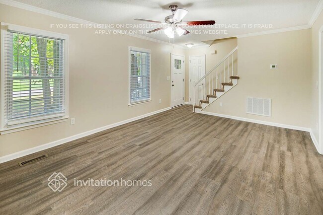 Foto del edificio - 5806 Katrine Ct