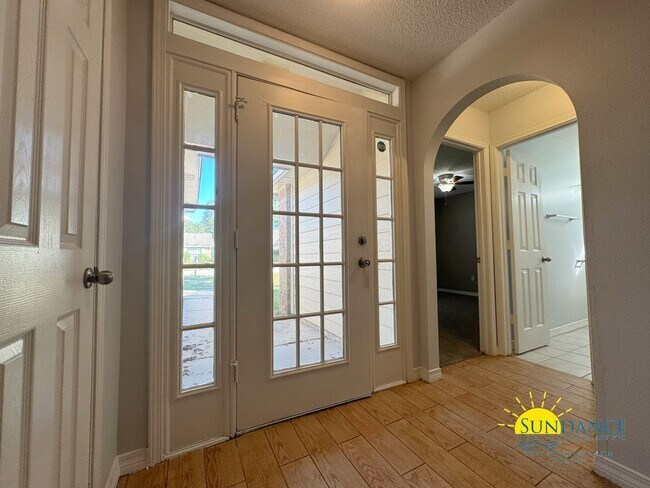 Foto del edificio - Charming 3-Bedroom Home in Indigo Village,...