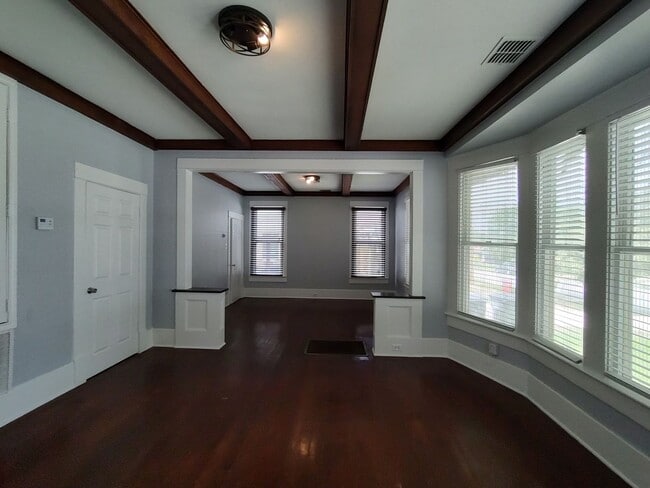 Building Photo - Midtown Charm with a Modern Touch