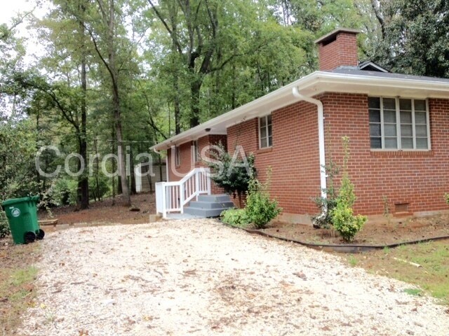 Foto del edificio - 1698 Highland Pl