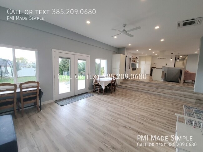 Building Photo - Spacious 6BR Family Home in Pleasant Grove...