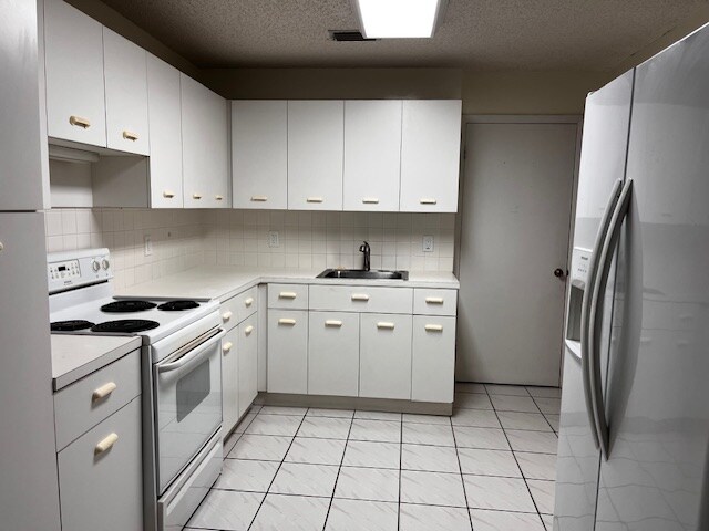 Building Photo - 15551 SW 307th St