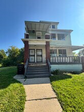 Building Photo - 3952 St Clair St