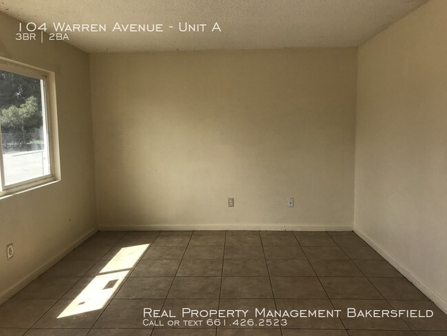 Foto del edificio - 104 Warren Ave Unit A