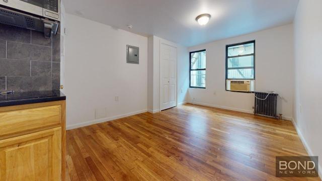 Foto del edificio - 0 bedroom in Manhattan NY 10003