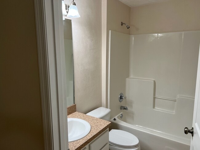 Foto del edificio - 6368 NW 109th Pl