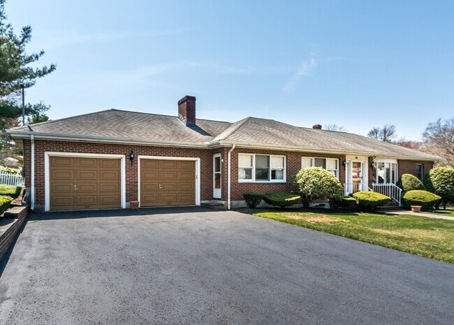 Foto del edificio - 80 Woodcliff Dr