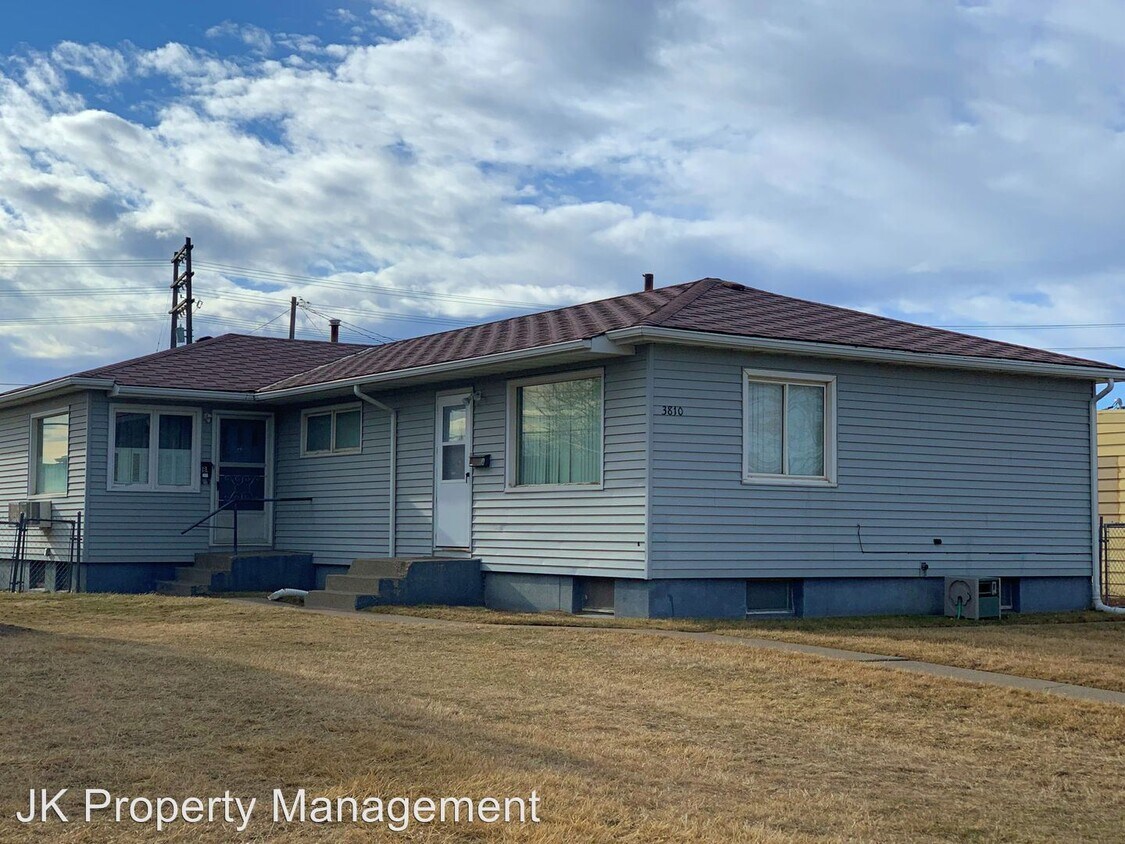 Foto principal - 3810 9th Ave S